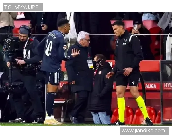 今日焦点战姆巴佩领衔巴黎挑战强敌精彩对决即将打响